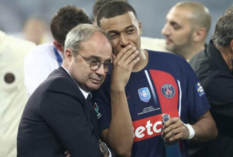 世界杯高清赛事直播地址-坎波斯:青训时姆巴佩的天赋显而易见,决定留下他只用20分钟