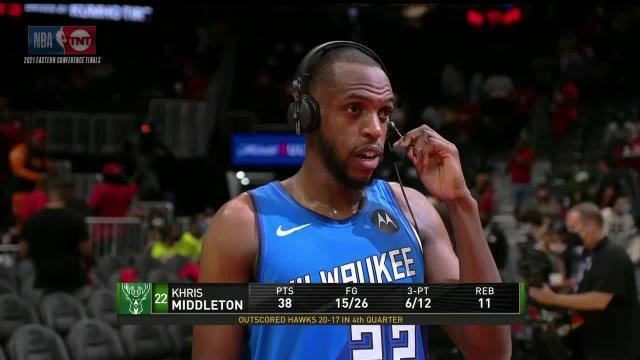 米德尔顿成雄鹿晴雨表 字母哥:他要球我一定会给